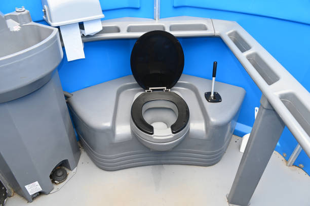Portable Toilet Options We Offer in Buffalo Center, IA